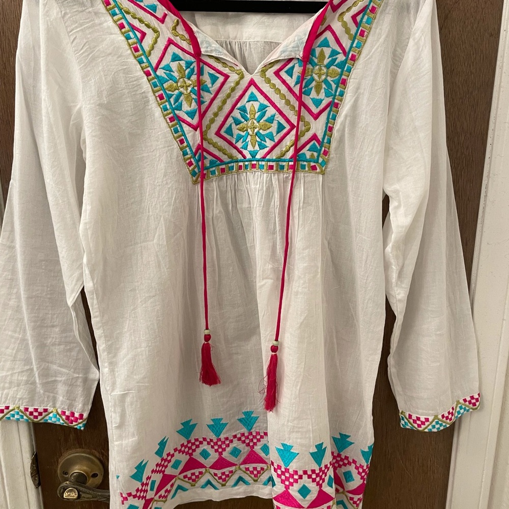 Embroidered top. Perfect swim cover.